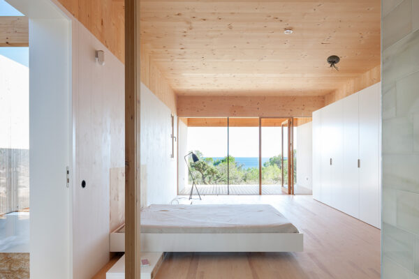 Variotherm_Hrvatska_project_Dream house on rock-02